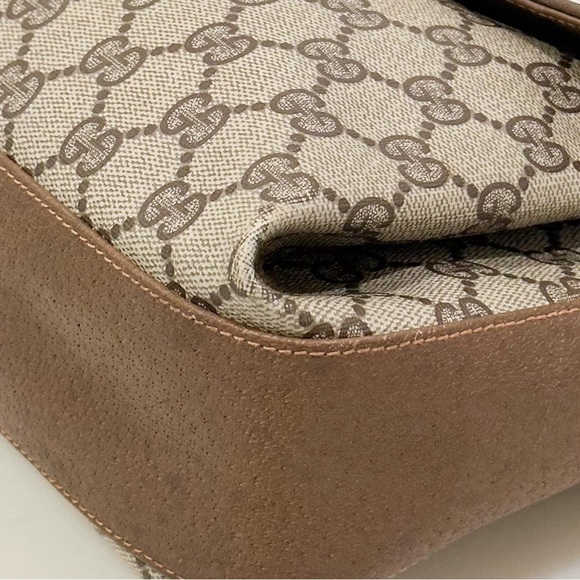 PERFECT GIFT - Authentic Gucci Sherry Line Crossbody - Pre-Loved - Picture 10 of 12